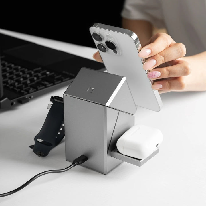 Qi2 3-in-1 wireless charger with rotating base for iPhone / AirPods / iWatch - Fast charging